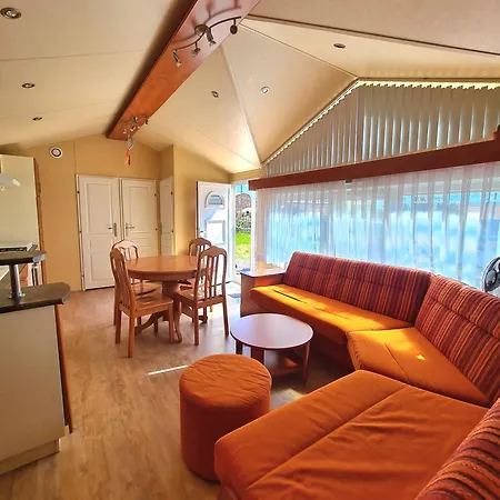 Joli Mobil-home Avec Terrain Terrasse 10min Du Puy Dufou